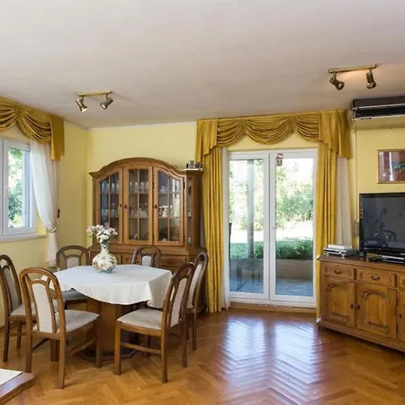 Апартаменты Eleonora - Three Bedroom With Terrace